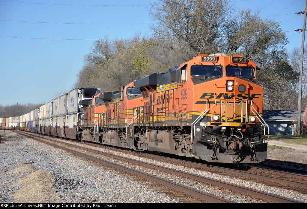 Intermodal cruises east